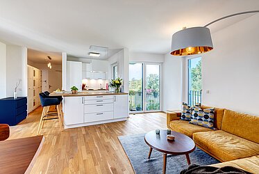 Freising: Apartamento de 2 habitaciones como nuevo con vistas a las llanuras aluviales del Isar