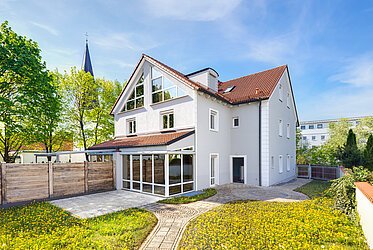 Unterschleißheim: espaciosa casa adosada - lista para entrar a vivir