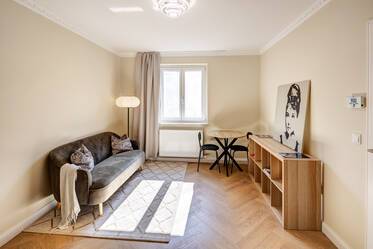 Apartamento amueblado muy bonito en Schwabing