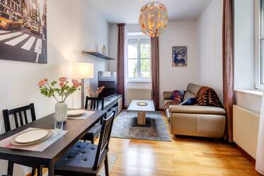 Apartamento amueblado muy bonito en Neuhausen