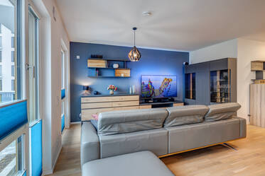 Conjunto de edificios nuevos y modernos en Pasing