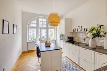 Piso de tres habitaciones de época en la Wiener Platz, en Haidhausen