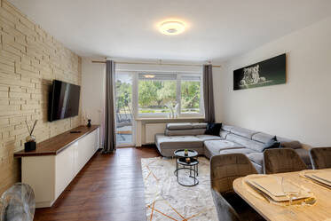Apartamento con balcón y vistas al jardín comunitario
