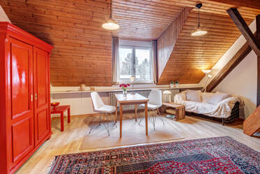 Precioso apartamento de 1,5 habitaciones en un edificio de época, en Múnich-Solln