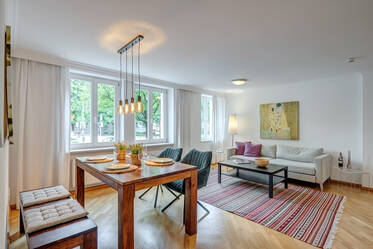 Regerplatz: luminoso y acogedor apartamento en alquiler