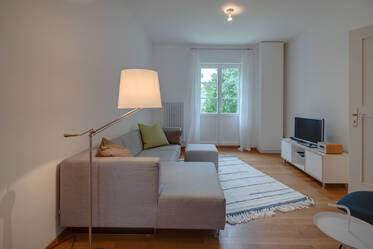 Apartamento amueblado muy bonito en Schwabing