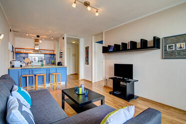 Olympiadorf: Apartamento de 2 habitaciones con balcón