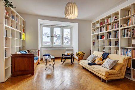 https://www.mrlodge.es/pisos/apartamento-de-5-habitaciones-munich-neuhausen-13277